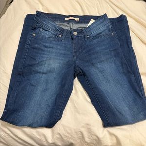 711 Skinny Jeans Levi - Size 25